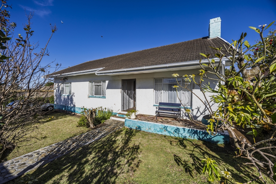 3 Bedroom Property for Sale in Cambridge Eastern Cape